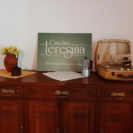 Cascina Teresina Monferrato Piscina Cortazzone