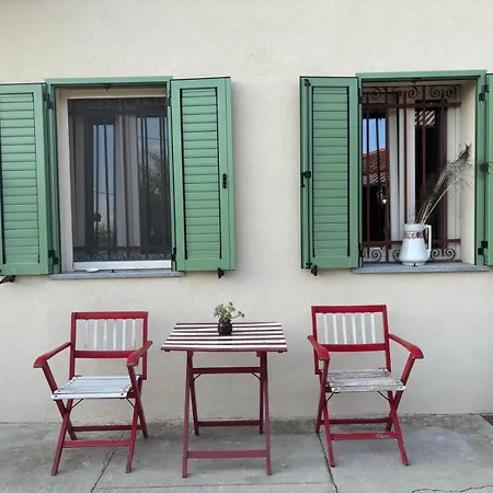 Vakantiehuis Cascina Teresina Monferrato Piscina