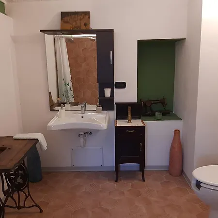 Cascina Teresina Monferrato Piscina Nyaraló